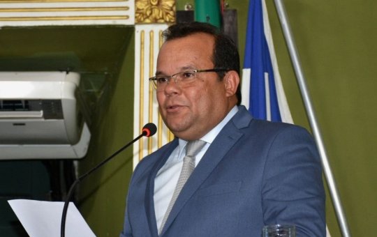 Vereadores de Salvador aprovam lei orçamentária com receita de R$8,7 milhões