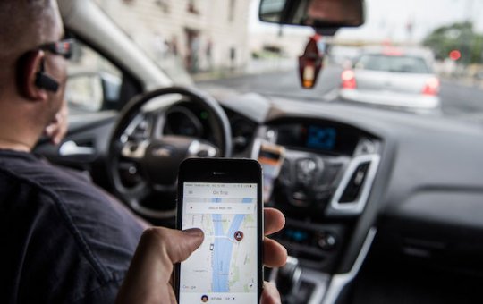 Uber: Apesar dos benefícios, vínculo empregatício pode não ser uma boa ideia 