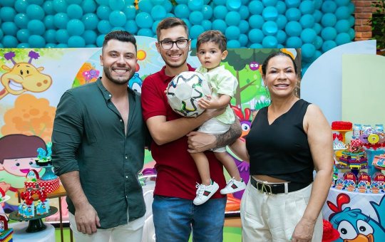 Filho de Marília Mendonça ganha festa de aniversário em família