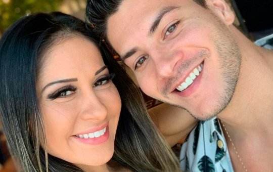 Arthur Aguiar lança música para esposa:"Eu nem sei quantas vezes que eu te trai"