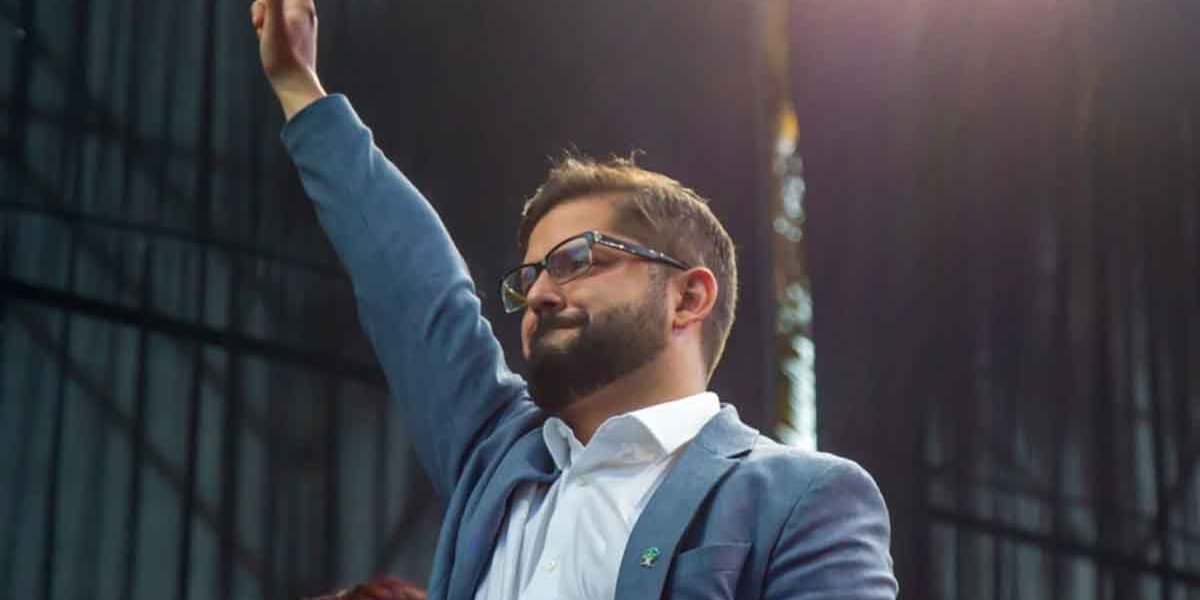 Com 54,72% dos votos, Gabriel Boric vence as eleições no Chile
