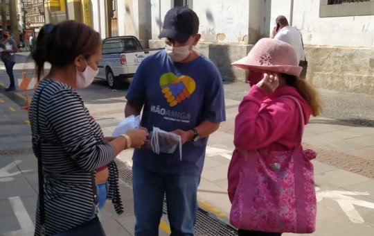 Governo de SP vai manter obrigatoriedade do uso de máscaras até 31 de janeiro