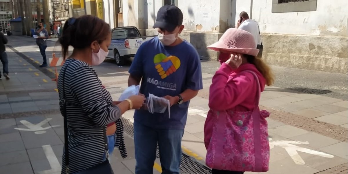 Governo de SP vai manter obrigatoriedade do uso de máscaras até 31 de janeiro
