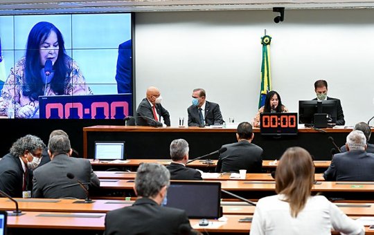 Votação do Orçamento de 2022 é adiada em 24 horas