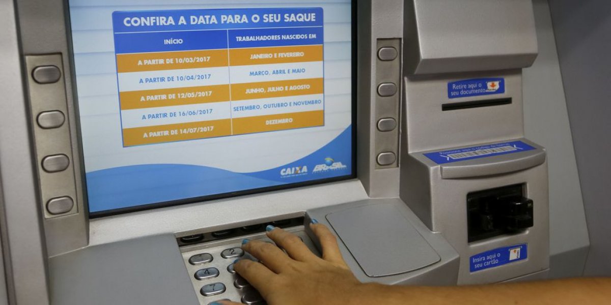 Auxílio Brasil: Beneficiários com NIS final 8 recebem pagamento nesta terça (21)