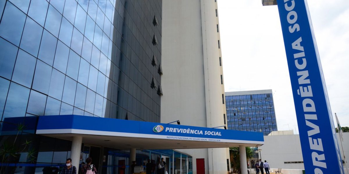 Servidores aposentados têm até dia 31 para fazerem prova de vida