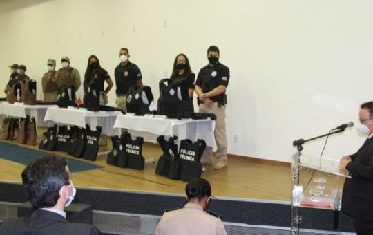 Polícias e Bombeiros da Bahia recebem 5,5 mil coletes balísticos da SSP