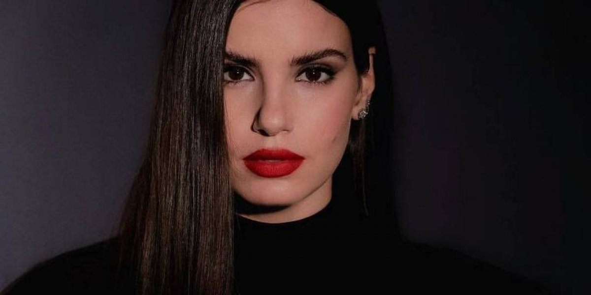 Camila Queiroz confessa ter feito exigências para continuar em Verdades Secretas