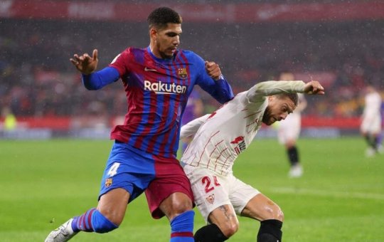 Sevilla e Barcelona empatam pelo Campeonato Espanhol