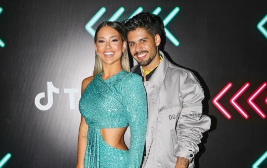 Virgínia  faz festa de arromba para famosos e é detonada por seguidores