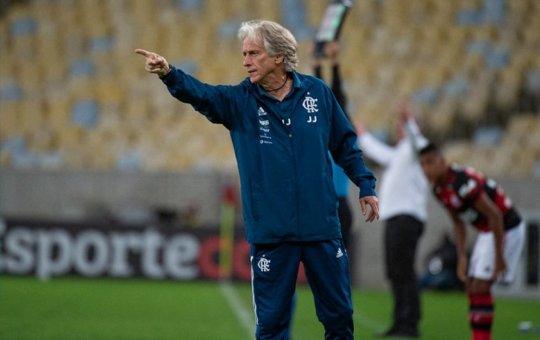 Auxiliar de Jorge Jesus, diz que técnico não sairá do Benfica
