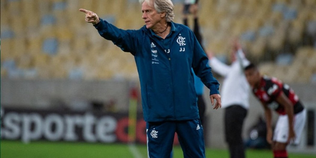 Auxiliar de Jorge Jesus, diz que técnico não sairá do Benfica