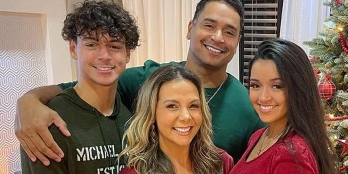 “Eles gostam do dinheiro deles”, diz Xanddy sobre os filhos trabalharem