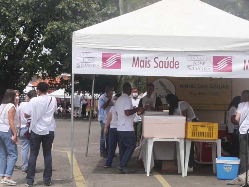 Fundação José Silveira promove ação de saúde no Alto de Ondina, em Salvador