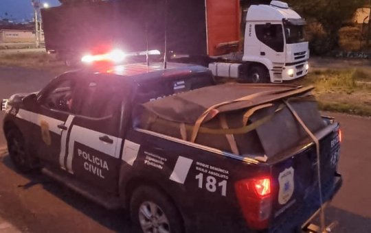 Polícia recupera carga de cervejas avaliada em R$ 250 mil