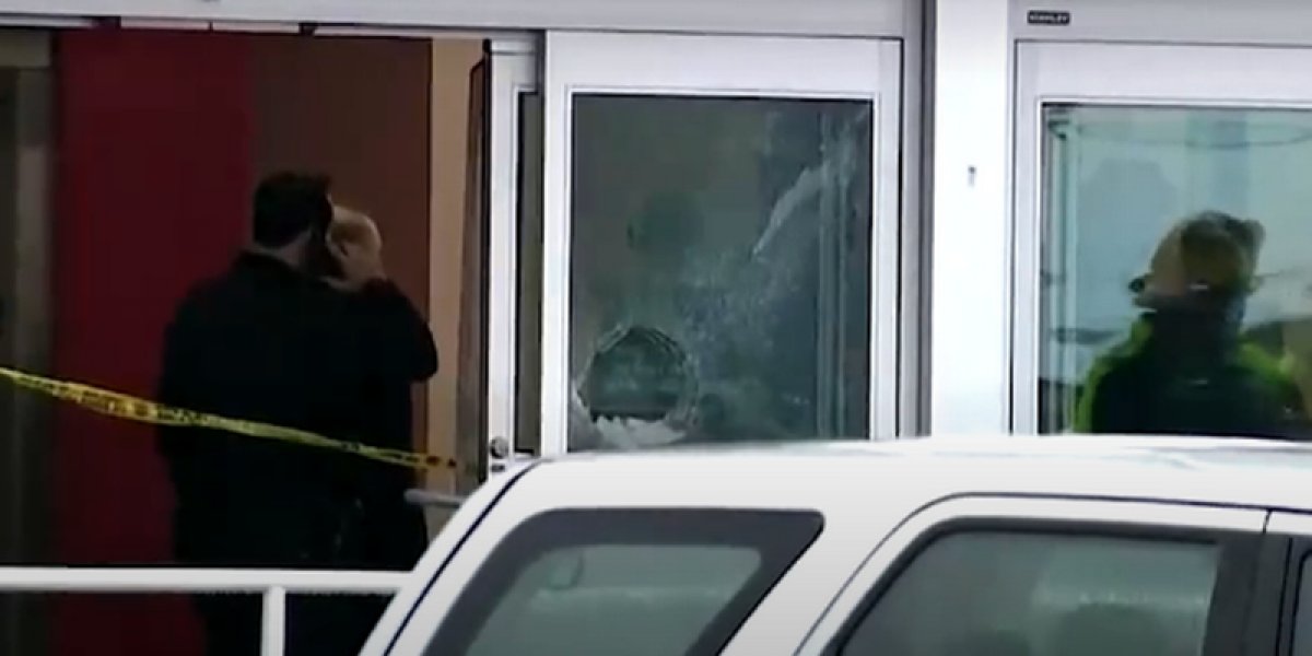 Policiais matam menina de 14 anos em provador de loja nos EUA