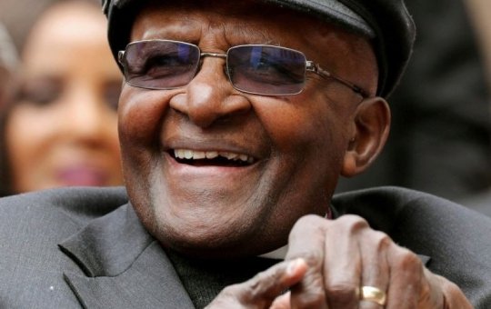 Arcebispo ganhador do Nobel da Paz, morre aos 90 anos