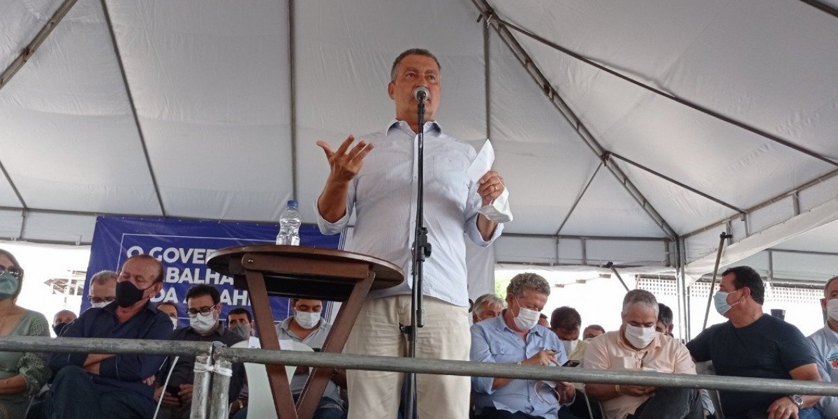 Rui Costa anuncia que irá reconstruir casas de famílias afetadas pela chuva