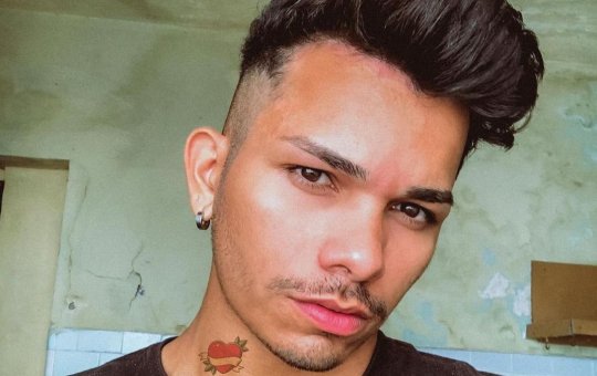 Cantor de forró morre em acidente no interior do Ceará