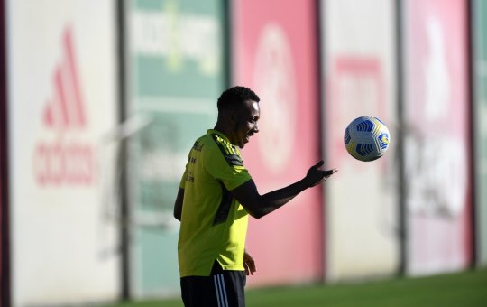 Moisés seguirá no Inter após acordo do time gaúcho com o Bahia; entenda