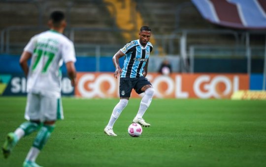 Ex-zagueiro do Bahia tem camisas de futebol furtadas em São Paulo