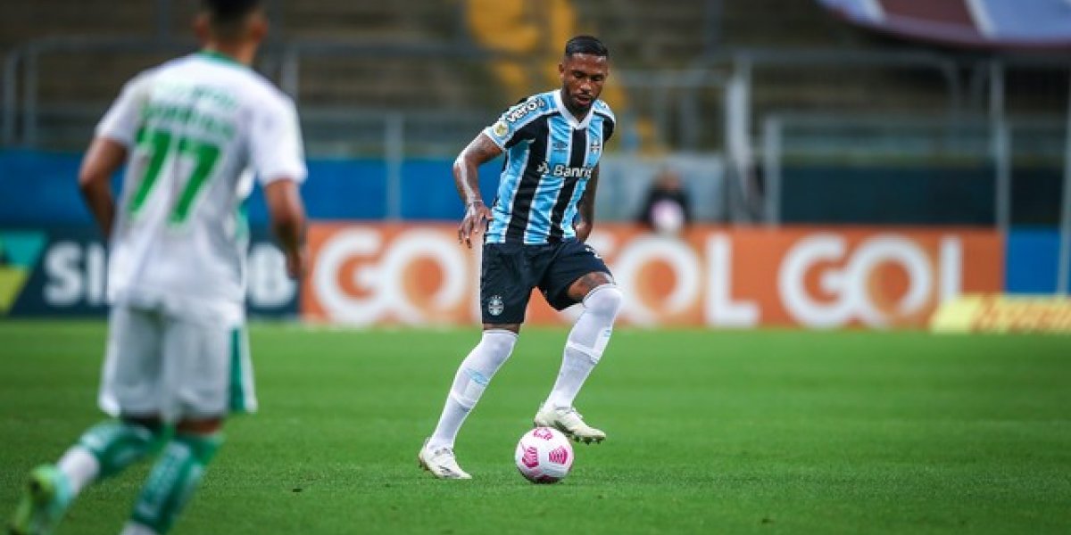 Ex-zagueiro do Bahia tem camisas de futebol furtadas em São Paulo