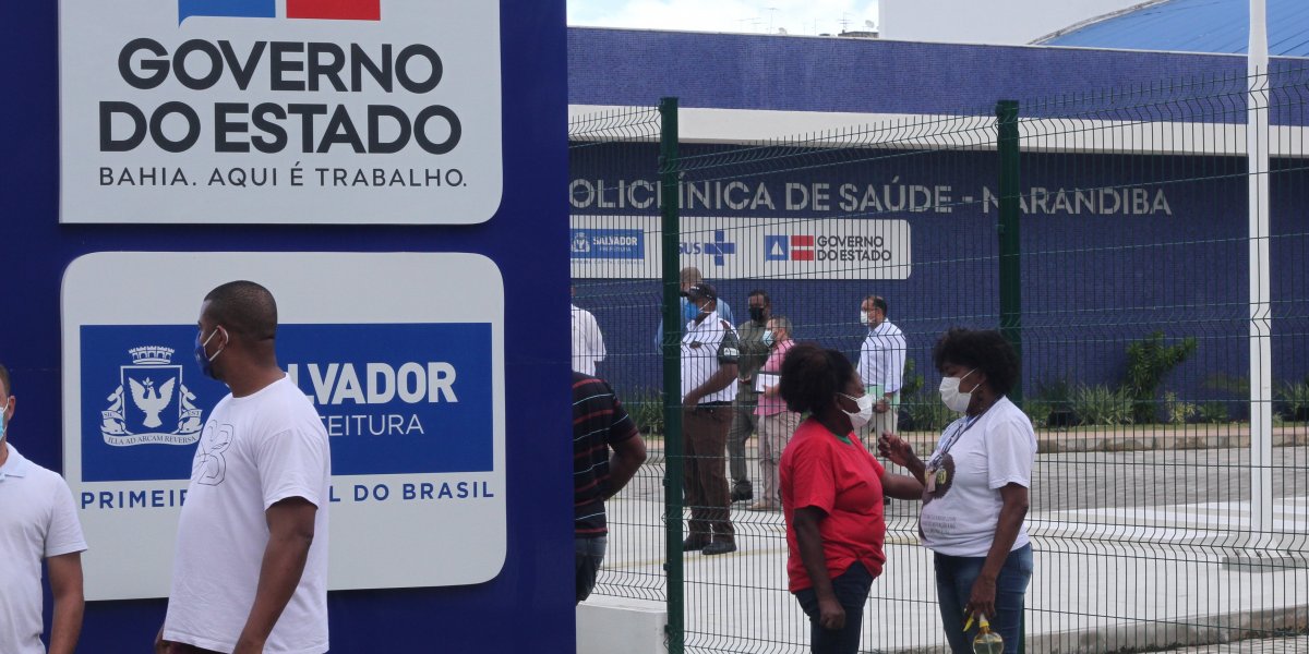 Covid-19: Brasil alcança marcas de 22,3 milhões de casos e 619,2 mil mortes