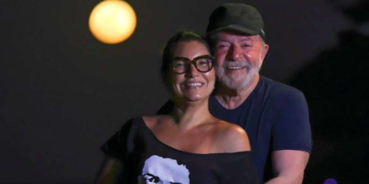 Foto de Lula e Janja foi a imagem política mais comentada de 2021