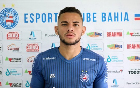Volante Edson renova com o Bahia
