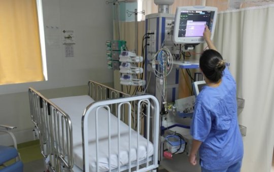 Apenas três leitos de UTI infantis estão disponíveis em Salvador
