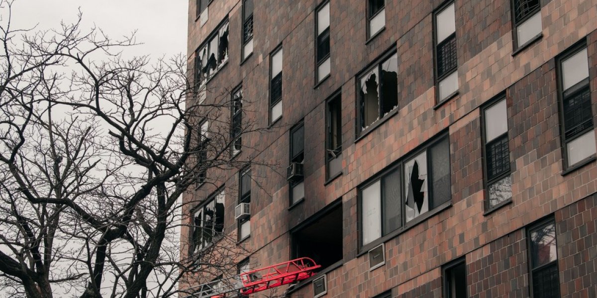 Incêndio em prédio de Nova York deixa 19 mortos, diz prefeito