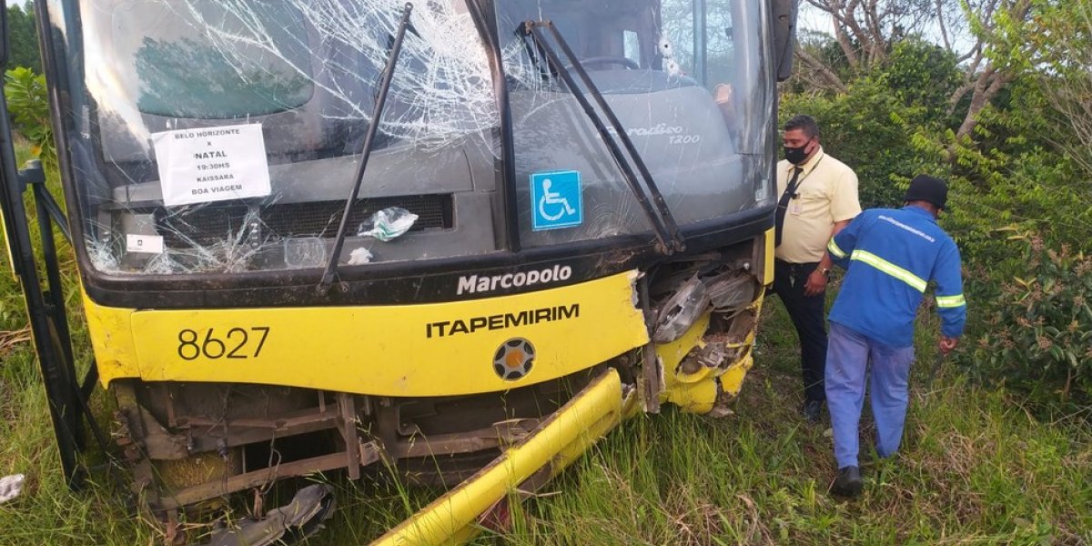 Motorista de ônibus é morto em ataque a tiros na BR-101