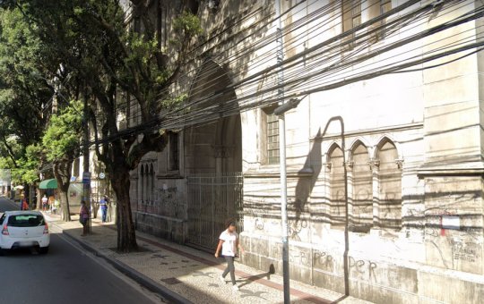 Convento das Mercês é invadido em Salvador