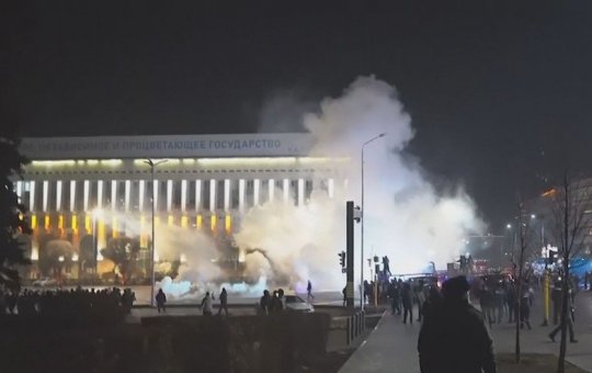 Cazaquistão: governo diz que quase 8 mil pessoas foram detidas