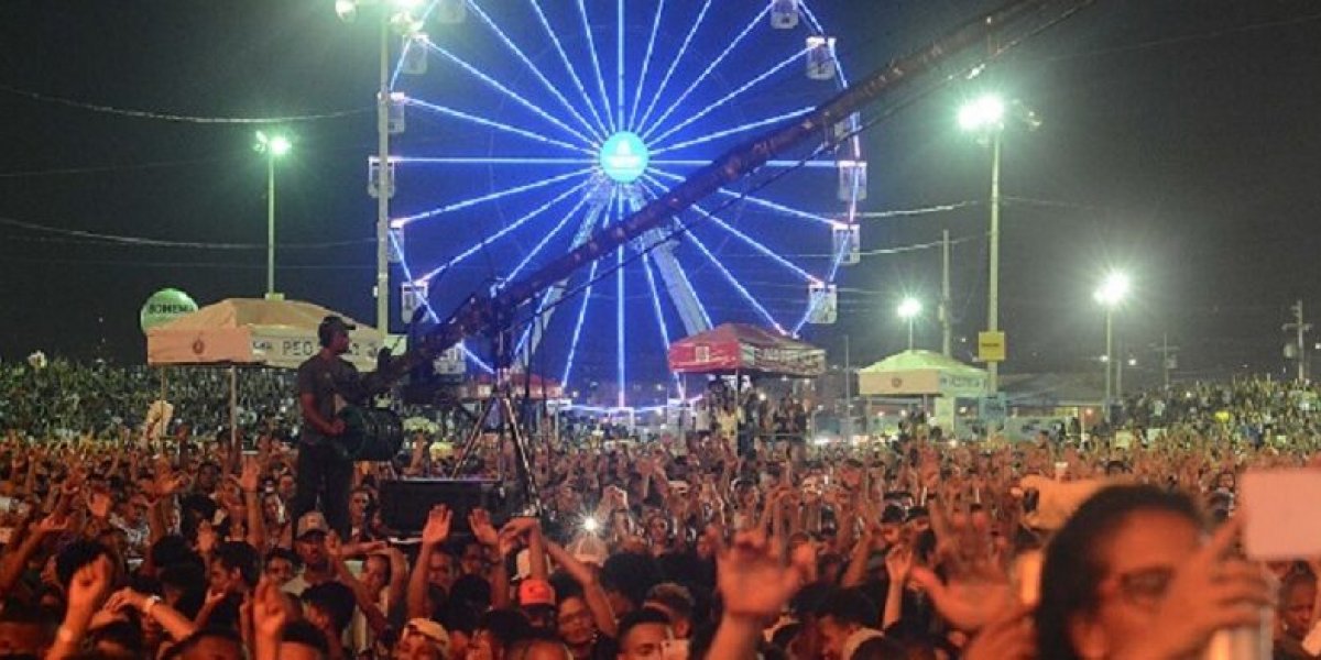 Governador reduz para 3 mil pessoas público em eventos