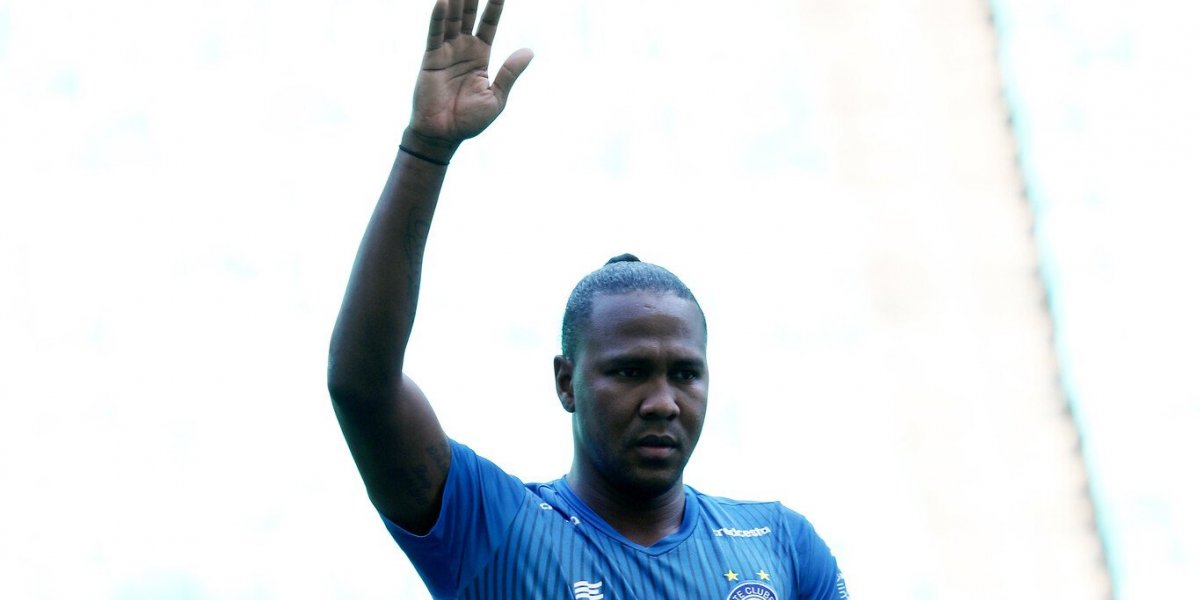 Com a confiança de 'Gordiola', Rodallega deve herdar a 9 de Gilberto no Bahia