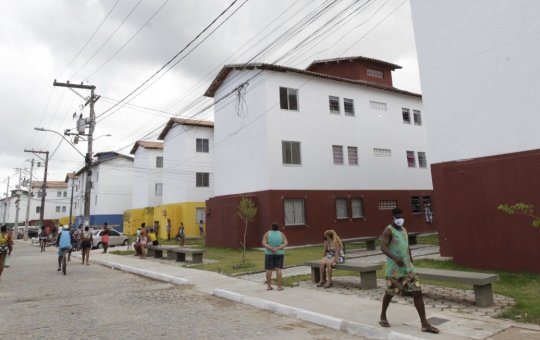 Moradia: 174 apartamentos são entregues a ex-moradores dos Alagados