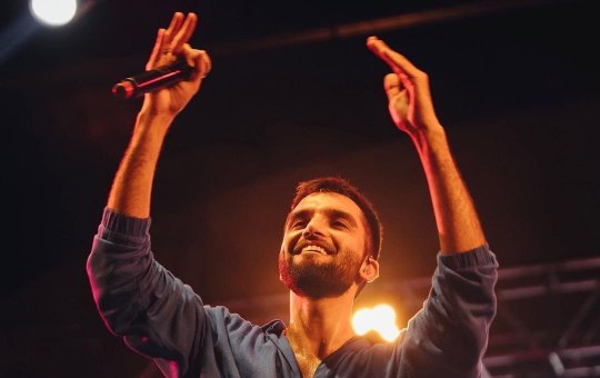 Cantor Silva cancela turnê em Salvador por causa do avanço da Covid-19