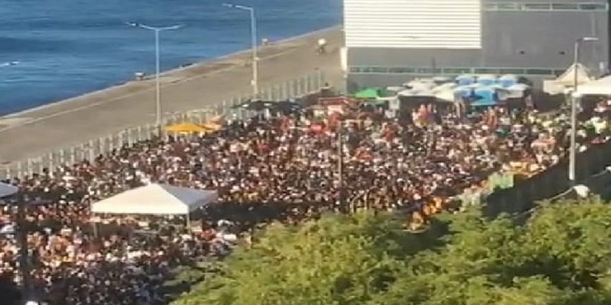 Festa privada causa aglomeração em meio ao avanço da covid-19 em Salvador