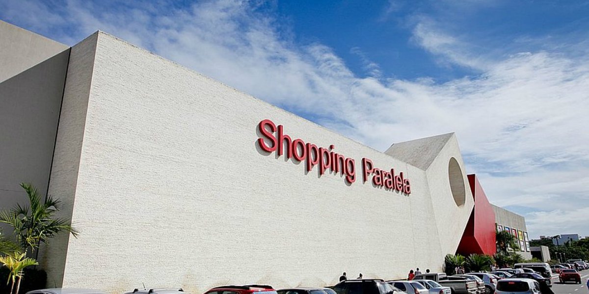 Médica é vítima de sequestro relâmpago em estacionamento de shopping