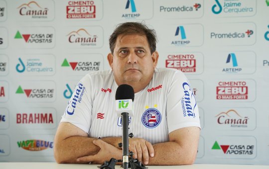Com 12 jogadores em condições para sábado, Guto comenta: “buscando soluções”