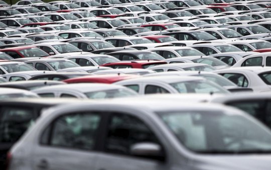 Vendas financiadas de veículos tiveram alta de 6,8% em 2021
