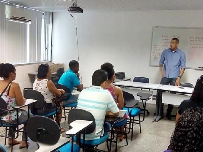 Simm oferece 221 oportunidades de emprego em Salvador nesta segunda-feira (17)