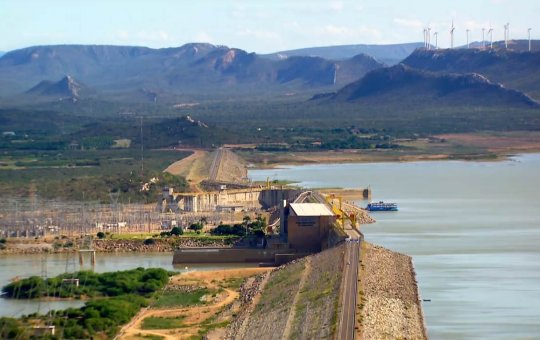 Juazeiro: Com cheia do Rio São Francisco, famílias serão retiradas das casas
