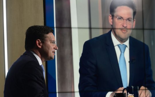 Valor médio do Auxílio Brasil será de mais de R$ 400, diz ministro