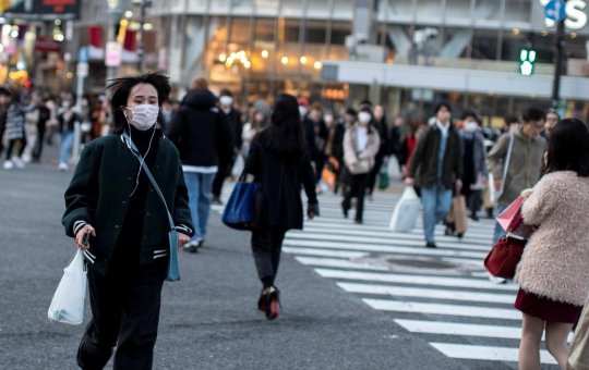 Covid-19: Japão tem recorde de 27 mil casos em 24h; governo avalia restrições