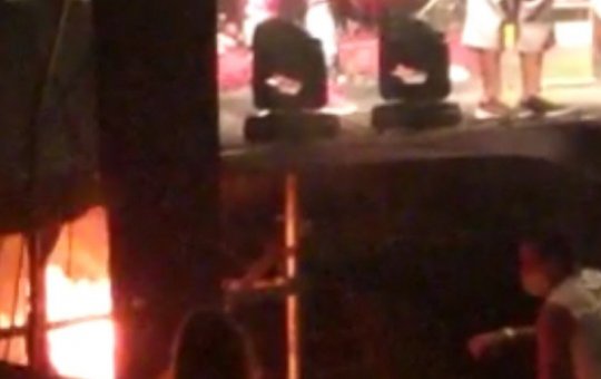 Curto-circuito causa incêndio durante show do Olodum no Pelourinho, em Salvador