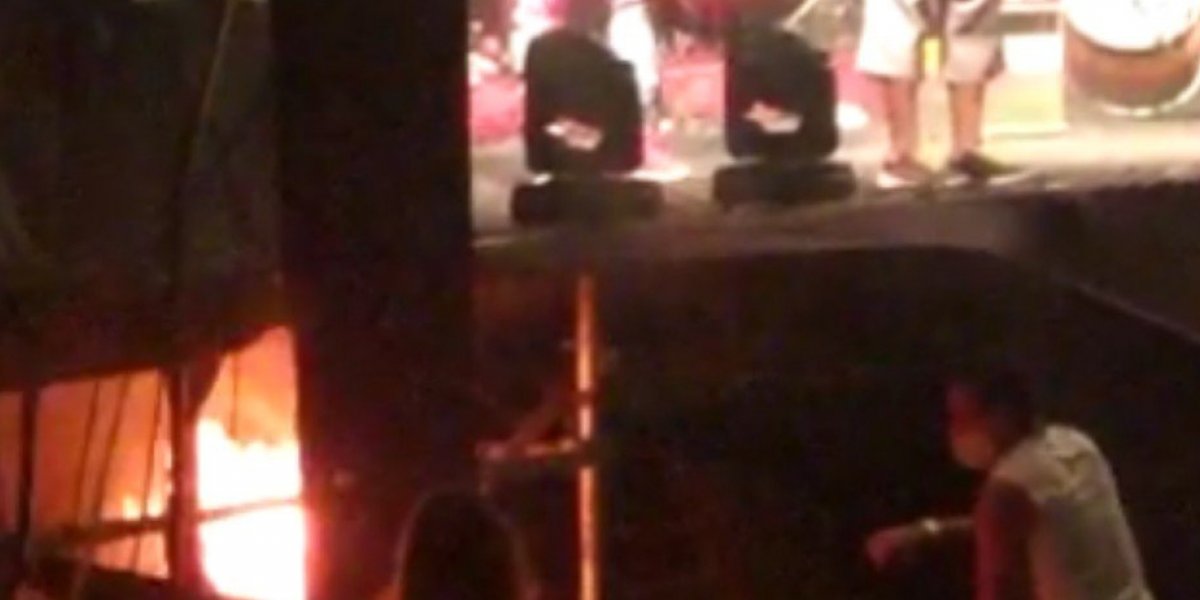 Curto-circuito causa incêndio durante show do Olodum no Pelourinho, em Salvador