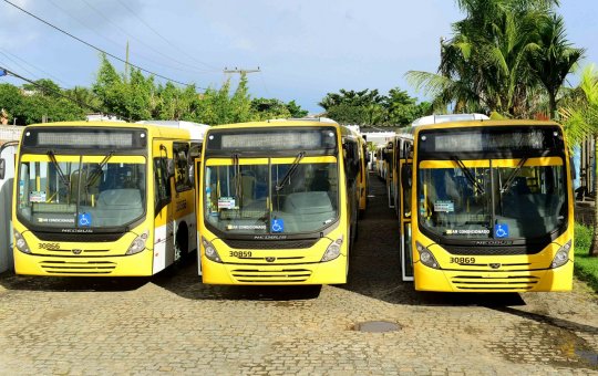 Paralisação dos rodoviários é finalizada e ônibus voltam a circular em Salvador