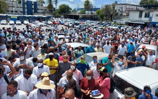 Presidente do sindicato dos rodoviários rebate secretário: "Não adianta fugir"